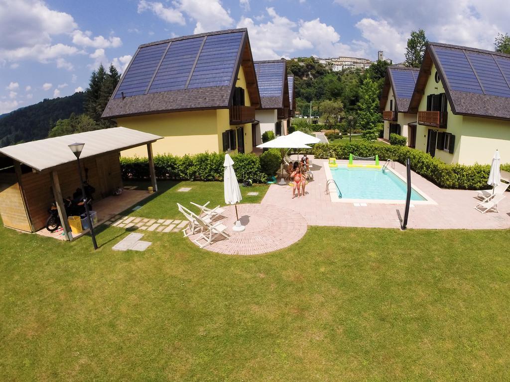 Case Vacanza Orchidea Coreglia Antelminelli Rom bilde